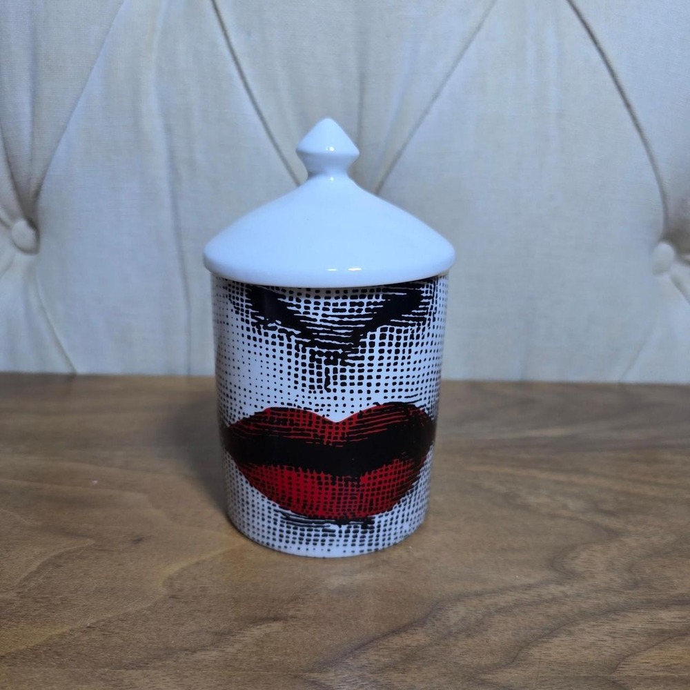 Fornasetti style face lips ceramic lidded jar black white & red